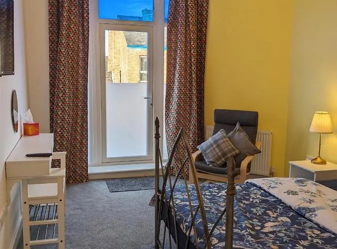 Dolce Central Lord St. Flat 2